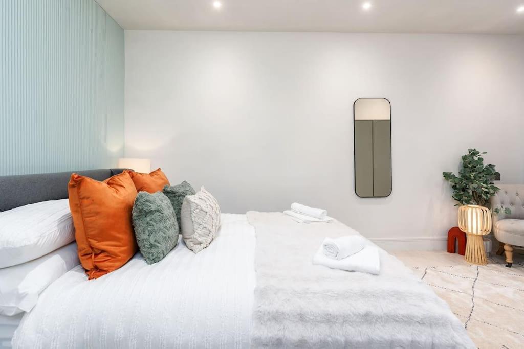 Charming Granby Flat * Harrogate
