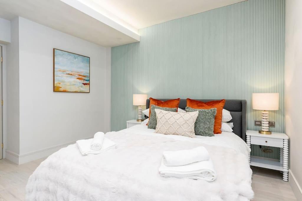 Charming Granby Flat *